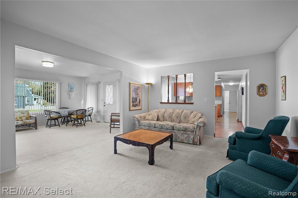 4290 Hedgethorn Circle, Burton, MI 48509 — Photo 12