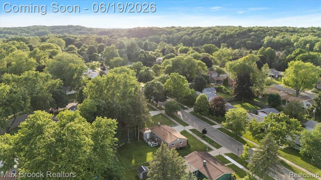 737 Panorama Drive, Milford, MI 48381 — Photo 39