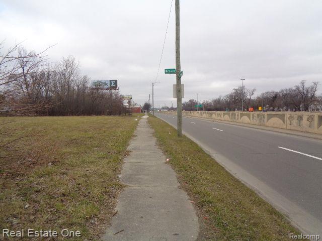18110 WEAVER Street, Detroit, MI 48228 — Photo 9