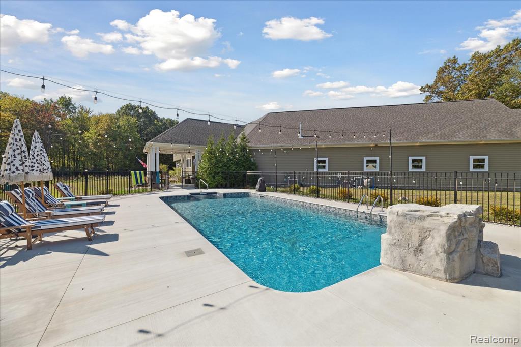 2160 E Jones Road, Howell, MI 48855 — Photo 3
