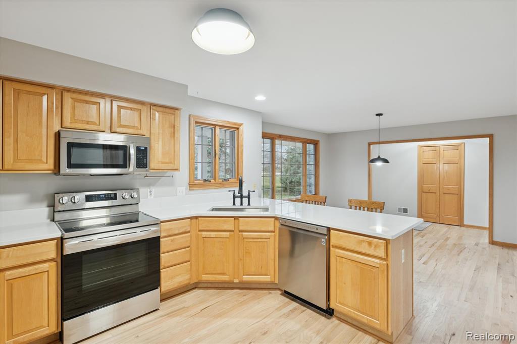 7183 Miller Lane, Grand Blanc, MI 48439 — Photo 14