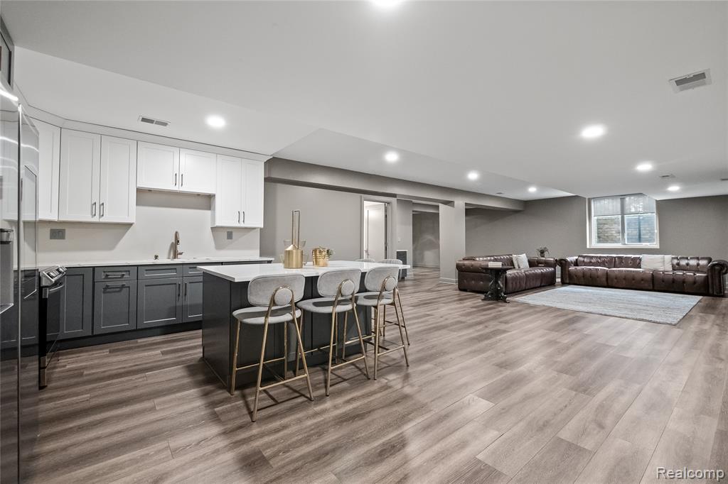 3824 Poppleton Court, Troy, MI 48084 — Photo 35