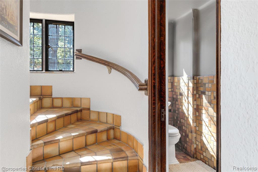 19551 Burlington Drive, Detroit, MI 48203 — Photo 29