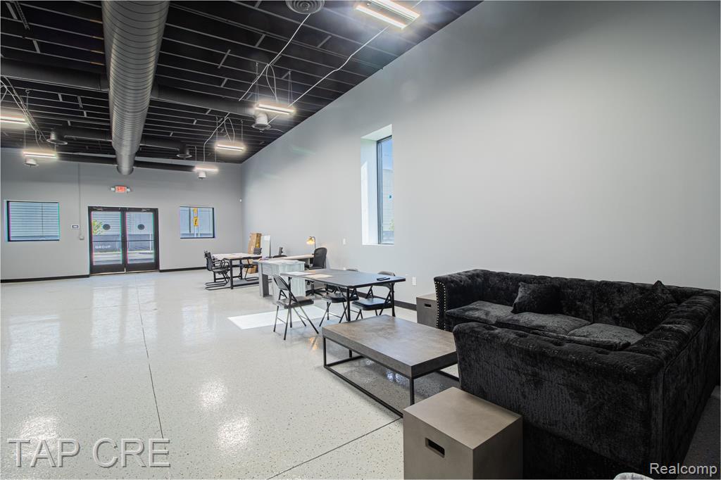 6944 W Fort Street - Photo 4