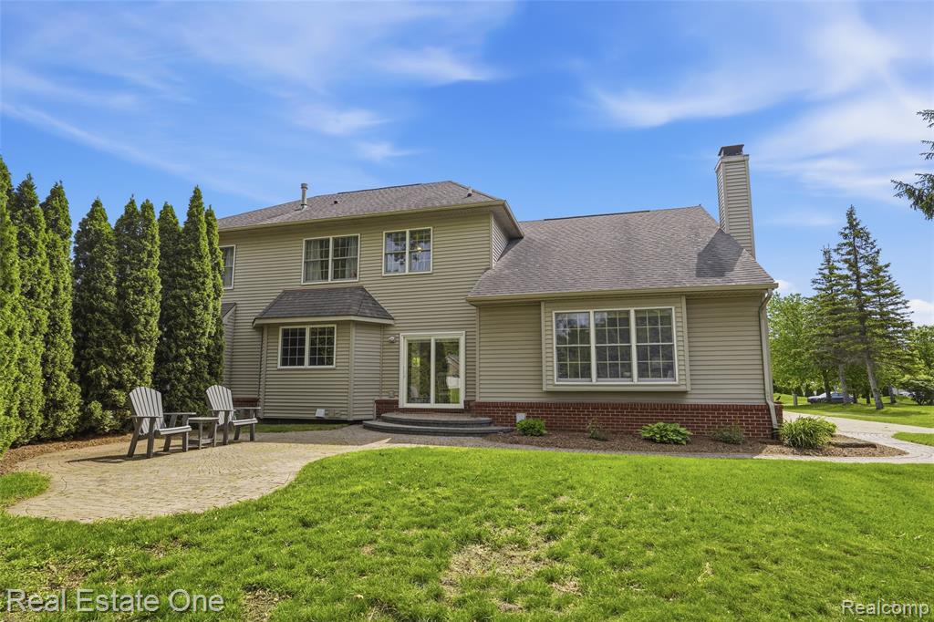 5097 Birkdale Drive, Commerce Twp, MI 48382 — Photo 37