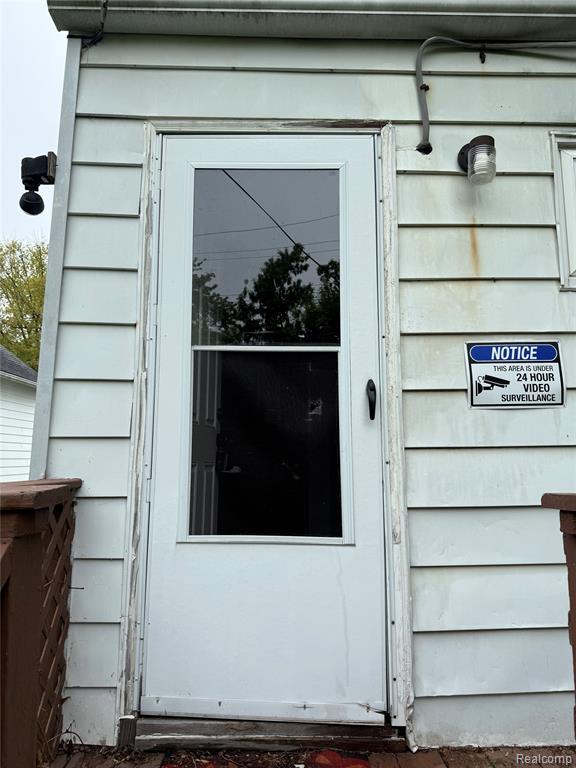 8100 Meadow-Upper Avenue, Warren, MI 48089 — Photo 2
