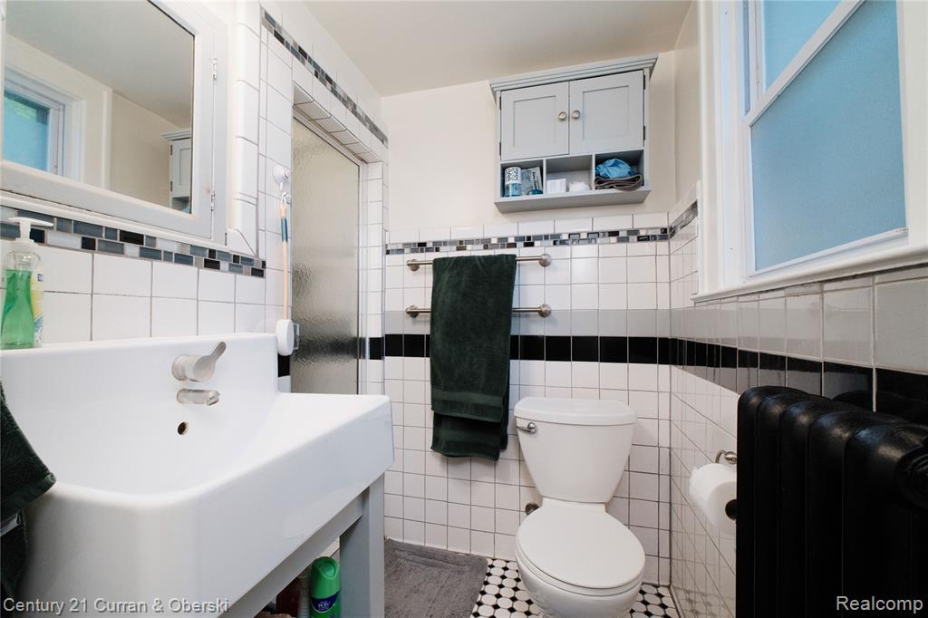 18655 Parkside Street, Detroit, MI 48221 — Photo 18