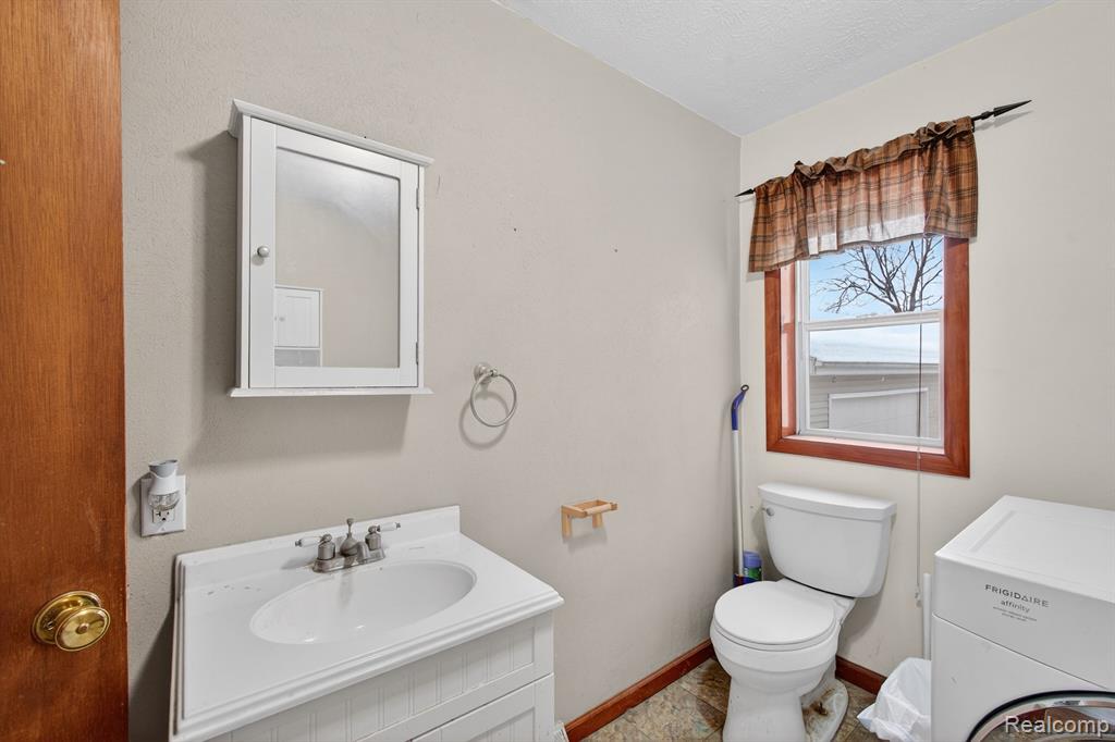 20463 Waubascon Road, Battle Creek, MI 49017 — Photo 26
