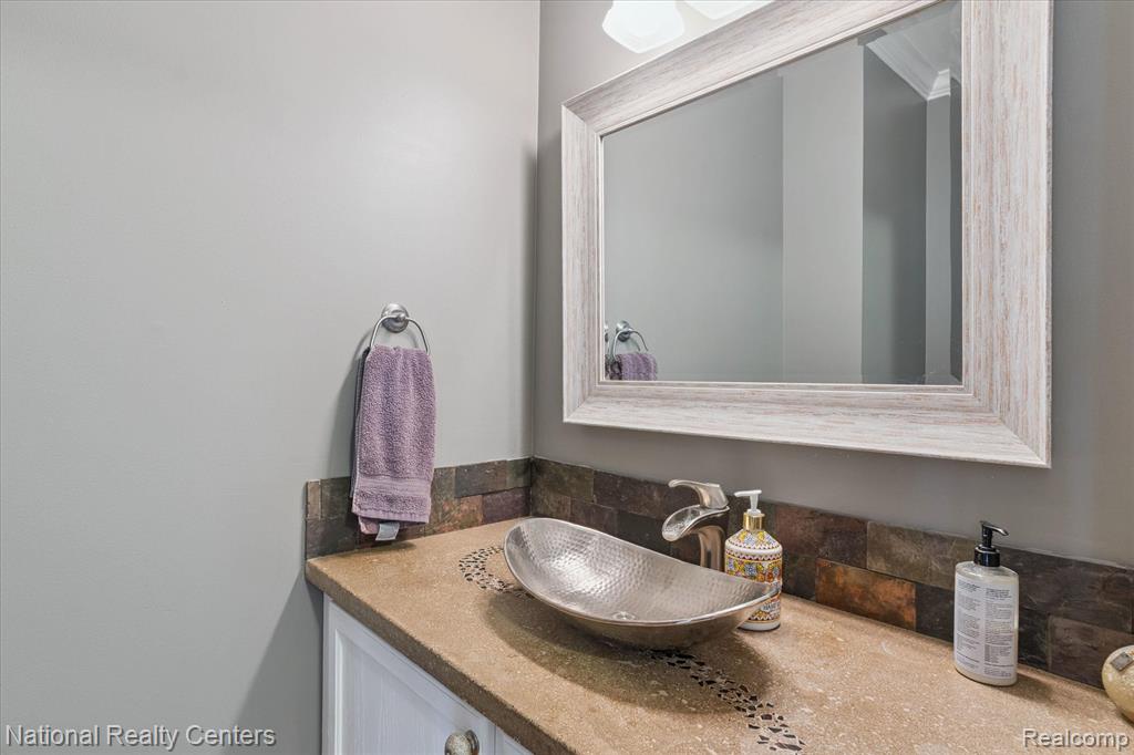 11459 Appaloosa Trail, Pinckney, MI 48169 — Photo 15