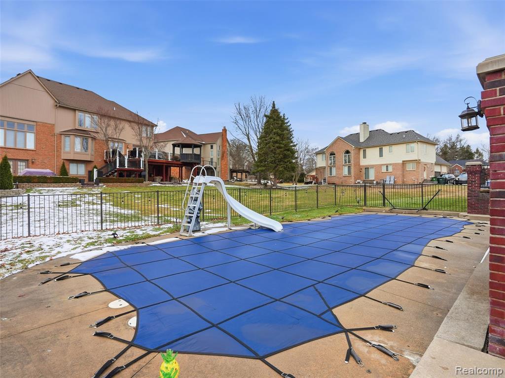 54465 Birchfield Drive E, Shelby Twp, MI 48316 — Photo 71