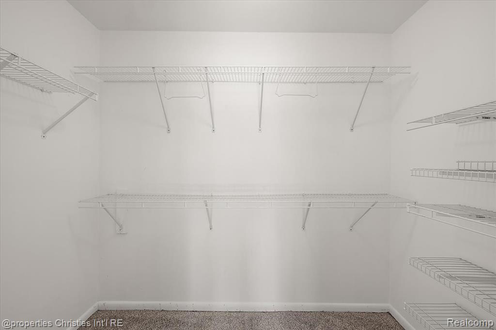 7040 Villa Drive, 2, Waterford, MI 48327 — Photo 17