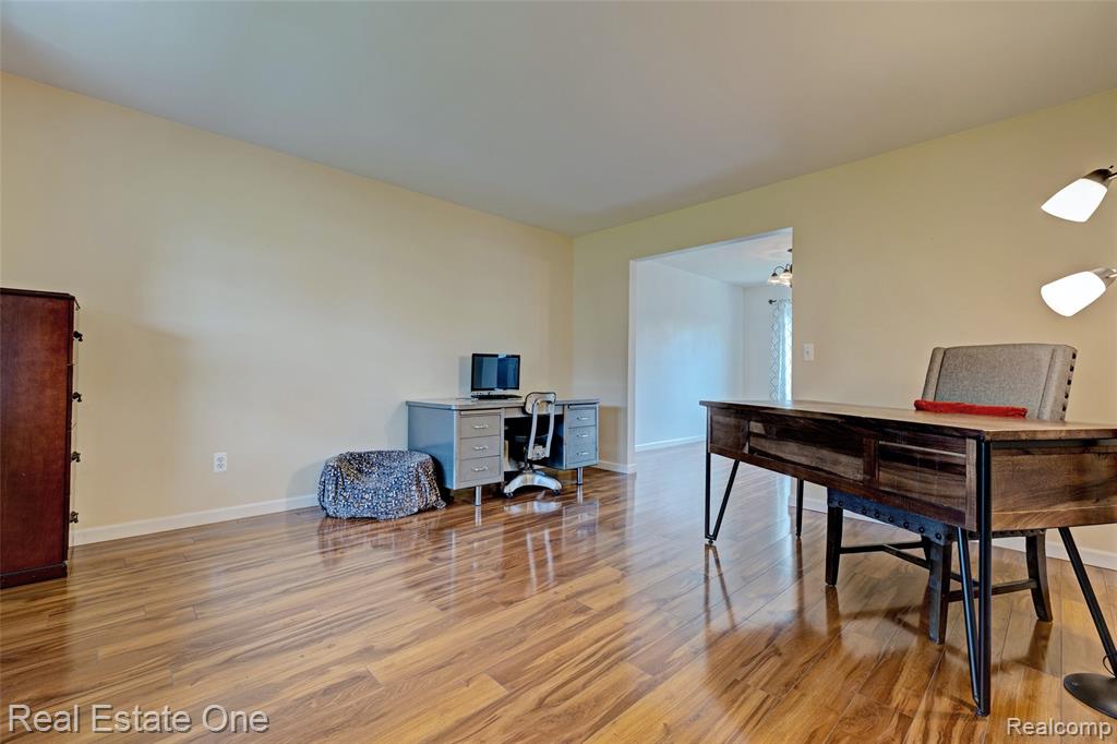 2324 Malena Lane, Oxford, MI 48371 — Photo 3