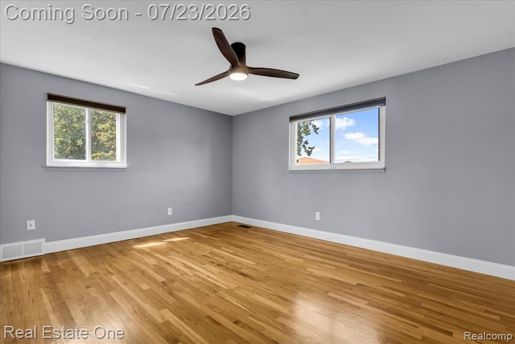 5063 Abington Drive, Troy, MI 48085 — Photo 18