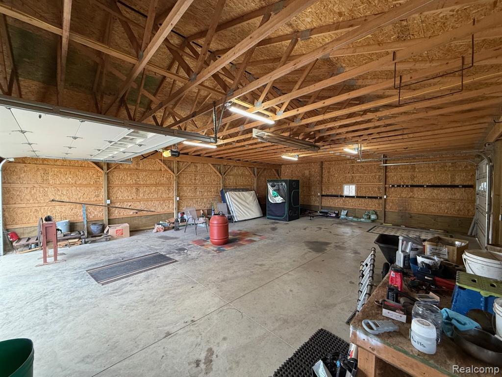 958 N Cass Avenue, Vassar, MI 48768 — Photo 21