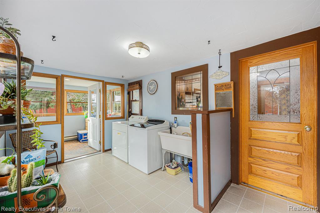 550 E Leonard Road, Leonard, MI 48367 — Photo 10