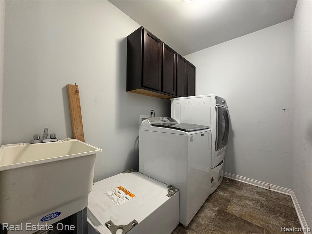 329 Beaver Run, Holly, MI 48442 — Photo 30