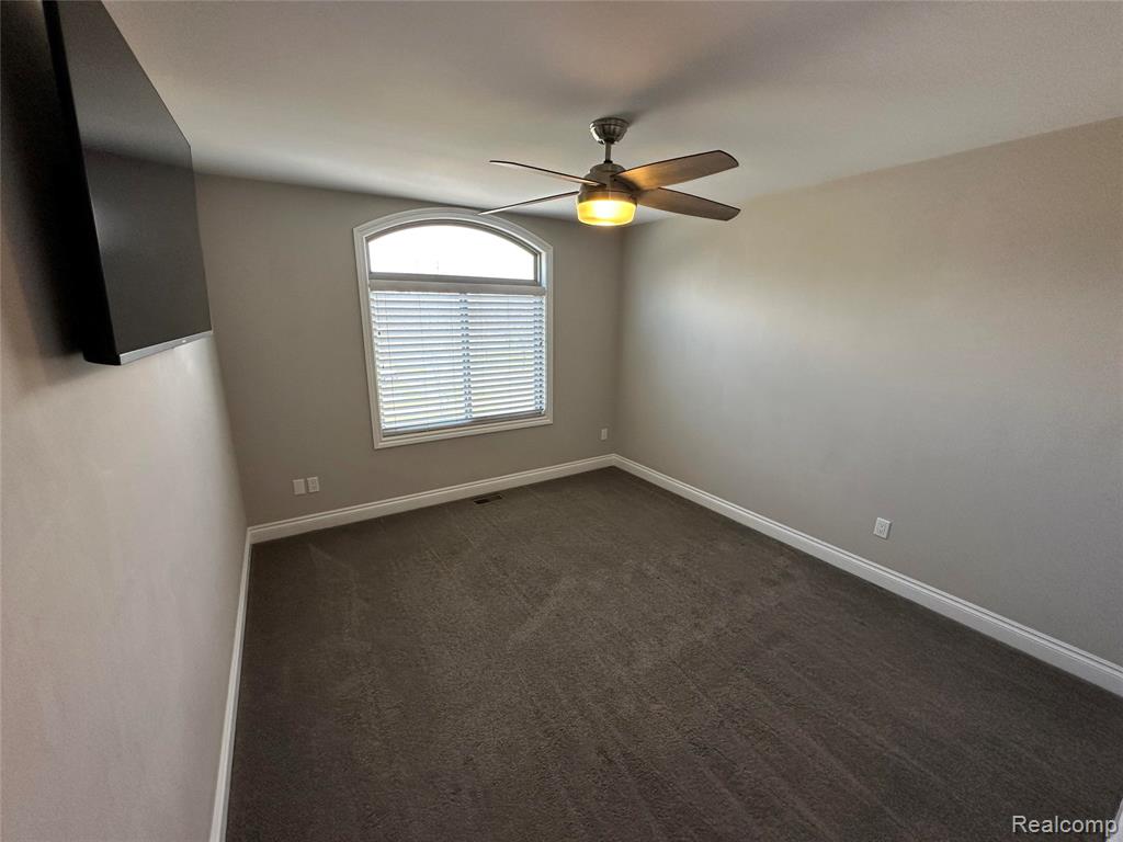 5121 Orchard Crest Drive, Troy, MI 48085 — Photo 34