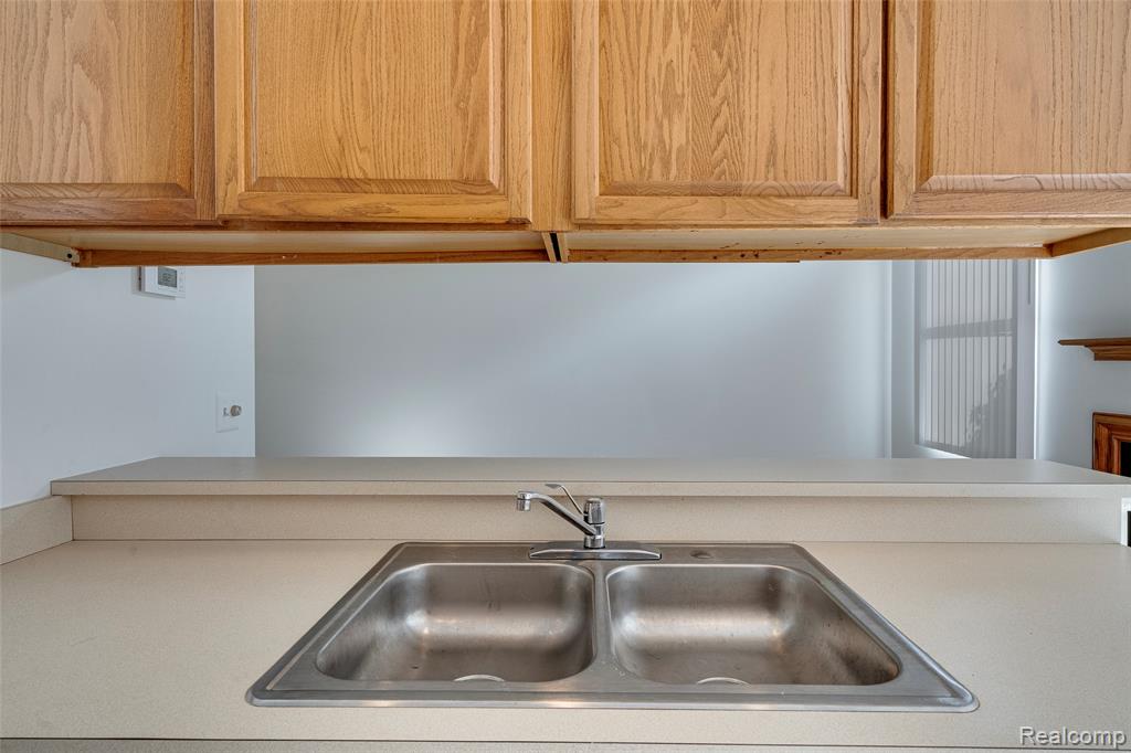 44981 Coachman Court, Canton, MI 48187 — Photo 26