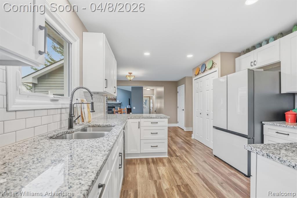 6385 Woodcrest Ridge, Clarkston, MI — Photo 10