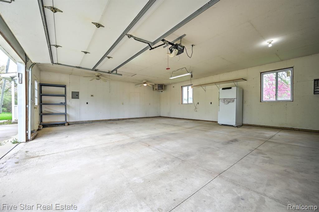 1857 E Rose Center Road, Holly, MI 48442 — Photo 38