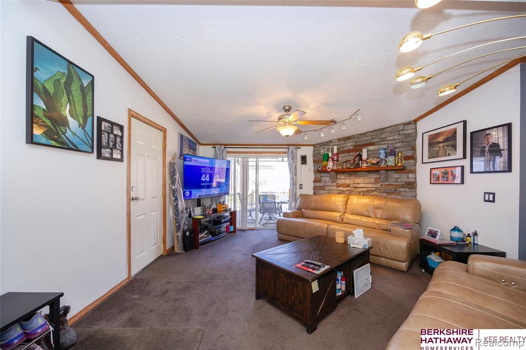 19090 Sumpter Road, Belleville, MI 48111 — Photo 69