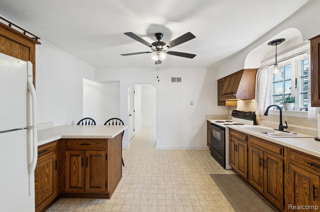 13611 S CUSTER Road Road, Dundee, MI 48131 — Photo 19