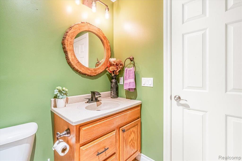 12391 SPENCER Lane, Carleton, MI 48117 — Photo 37