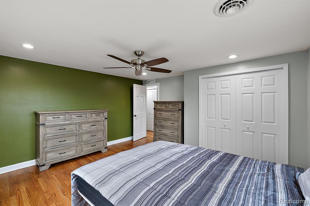 435 Capac Road, Berlin, MI 48002 — Photo 24