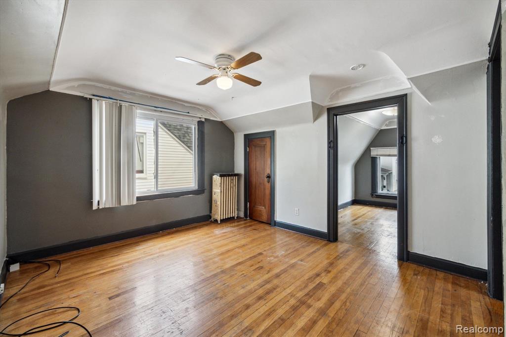 805 E GEORGE Avenue, Hazel Park, MI 48030 — Photo 26