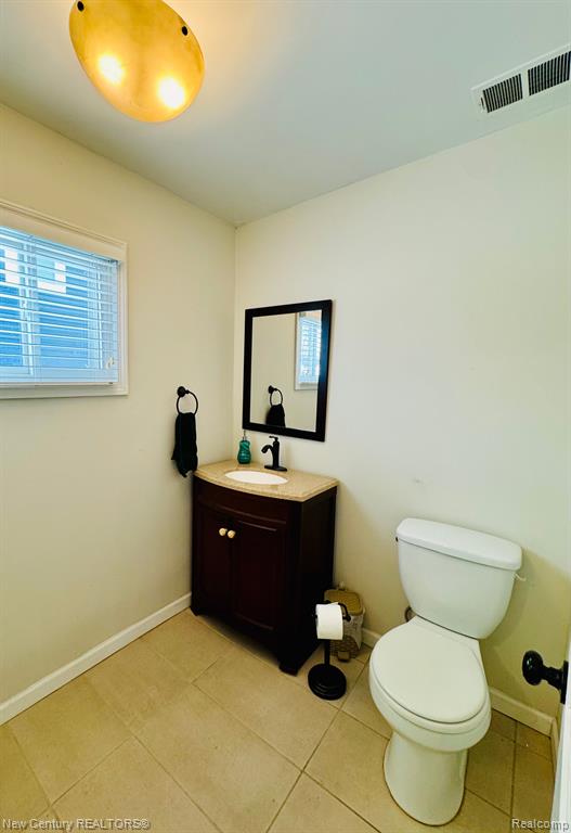 4327 Hampton Blvd, Royal Oak, MI 48073 — Photo 14