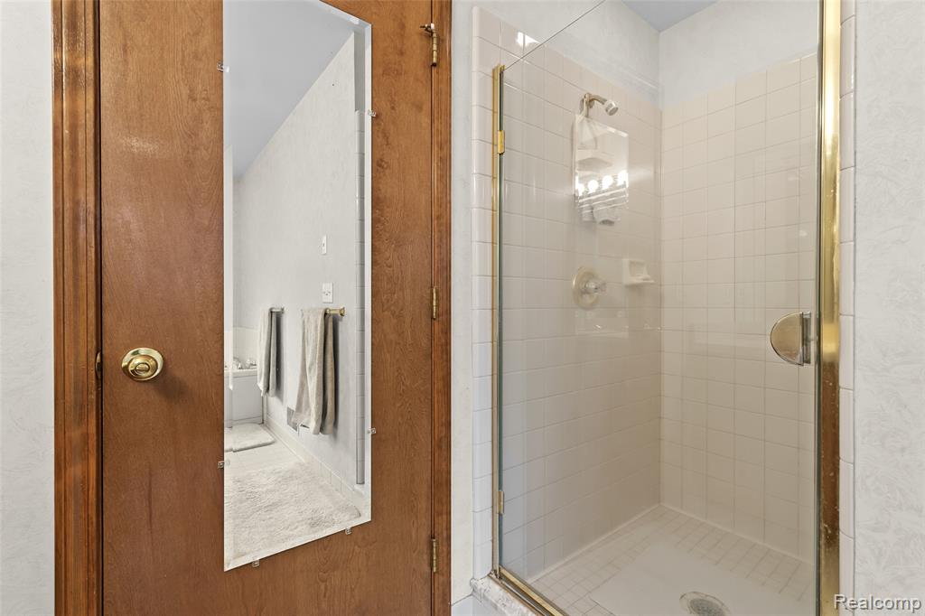 7837 Partridge Hill Drive, Brighton, MI 48116 — Photo 19