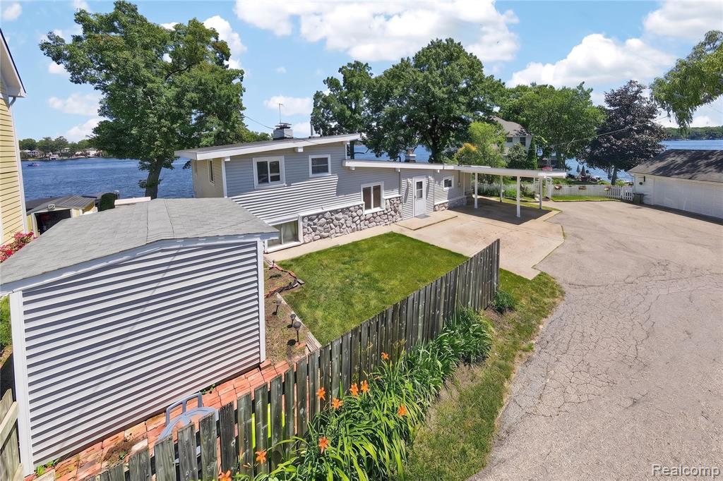 91 Crescent Avenue, Lake Orion, MI 48362 — Photo 18