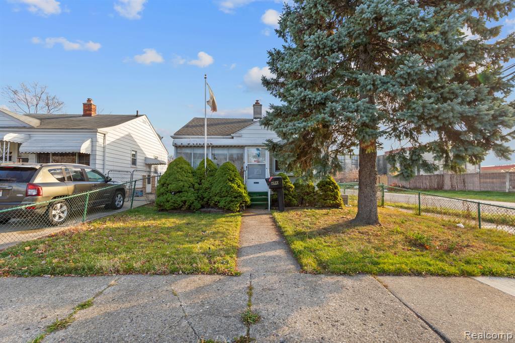 6000 Penrod Street, Detroit, MI 48228 — Photo 25