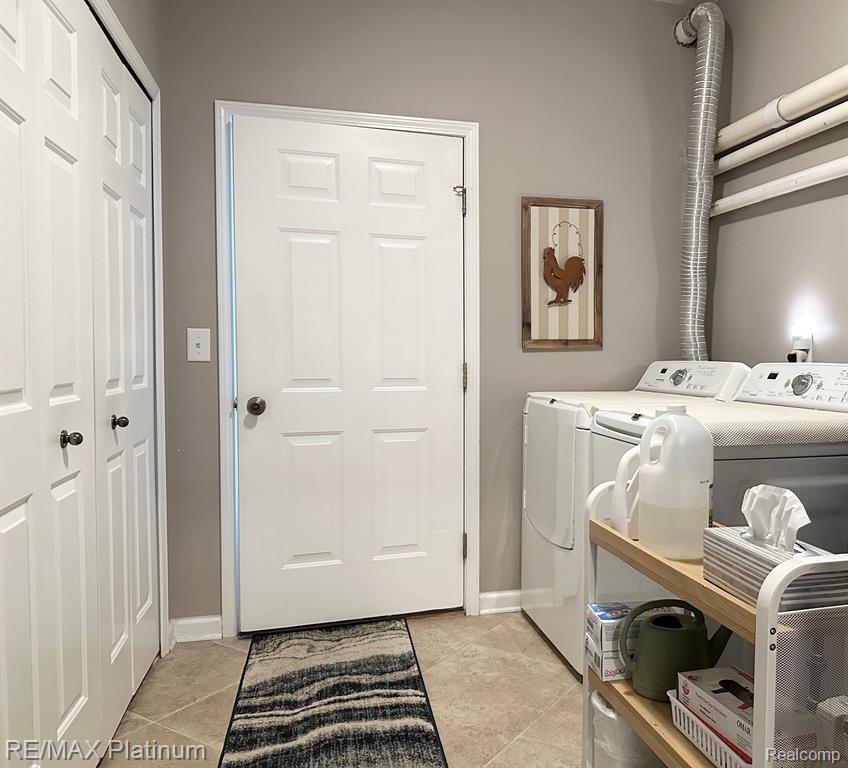 1113 RIAL LAKE Drive, Unit # 40, Howell, MI 48843 — Photo 15