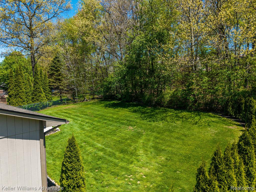 504 GLENWYTH Road, Brighton, MI 48116 — Photo 31