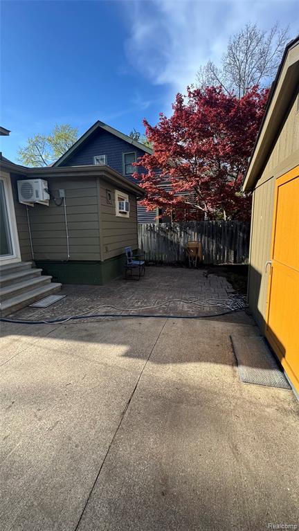 918 N WASHINGTON Avenue, Royal Oak, MI 48067 — Photo 4