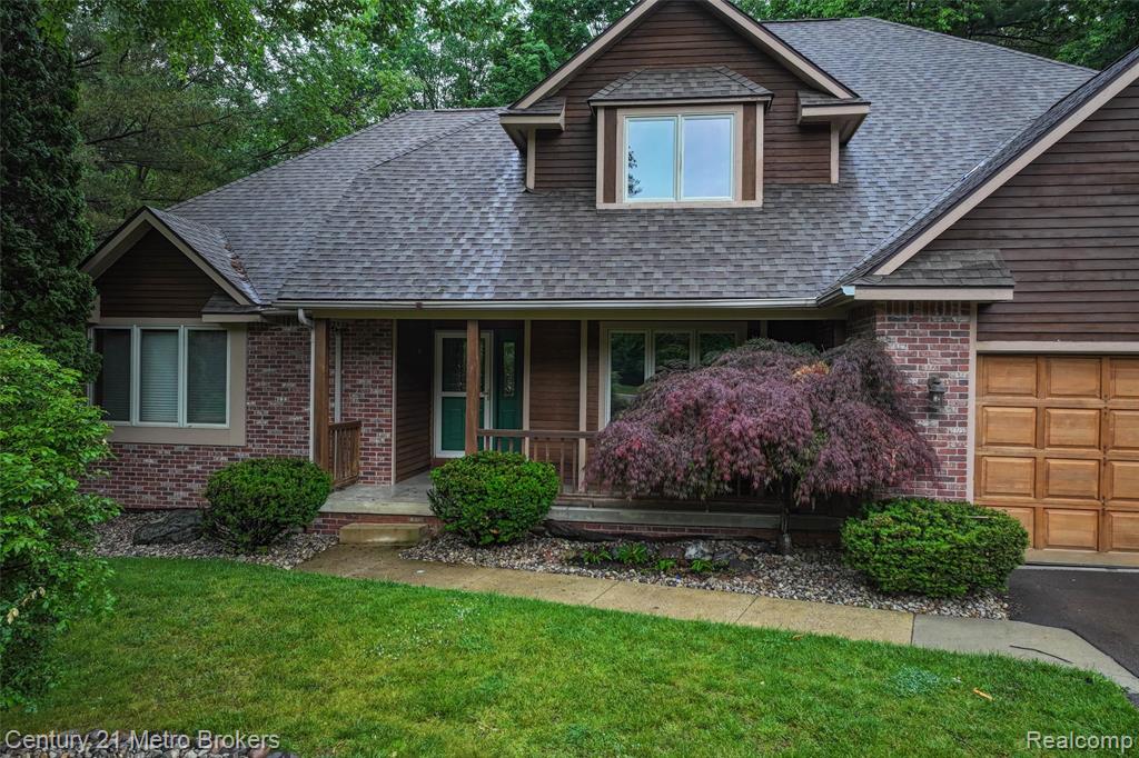 751 River Edge Court, Flushing, MI 48433 — Photo 30