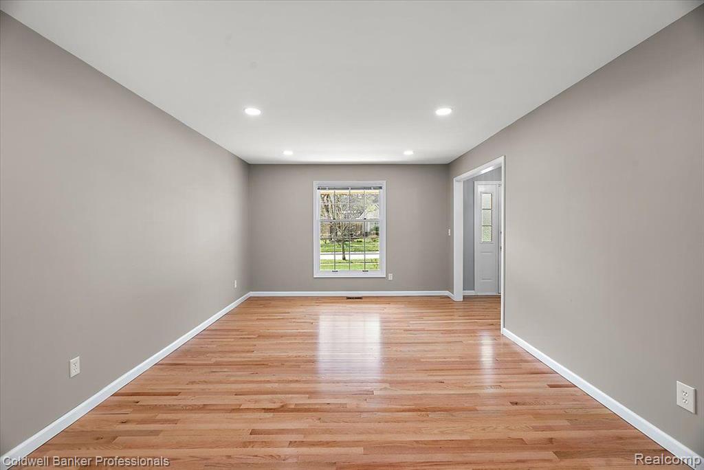 49132 PLUM TREE Drive, Plymouth, MI 48170 — Photo 20
