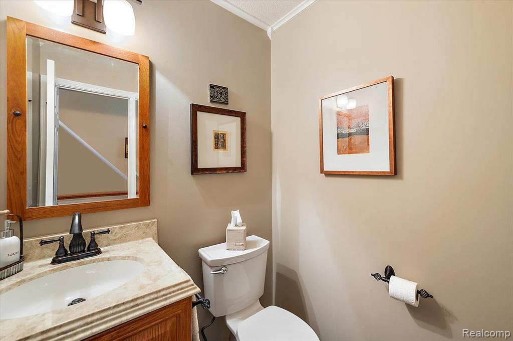 24546 Fairway Hills Drive, Novi, MI — Photo 21