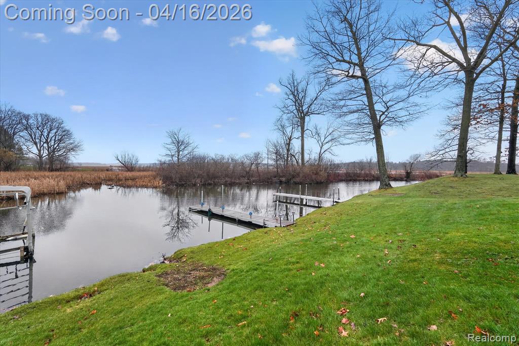 11542 Clearwater Dr, Fenton, MI 48430 — Photo 42