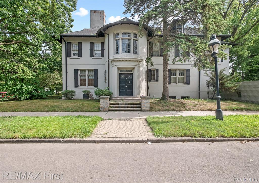 3065 Iroquois Street, Detroit, MI, 48214