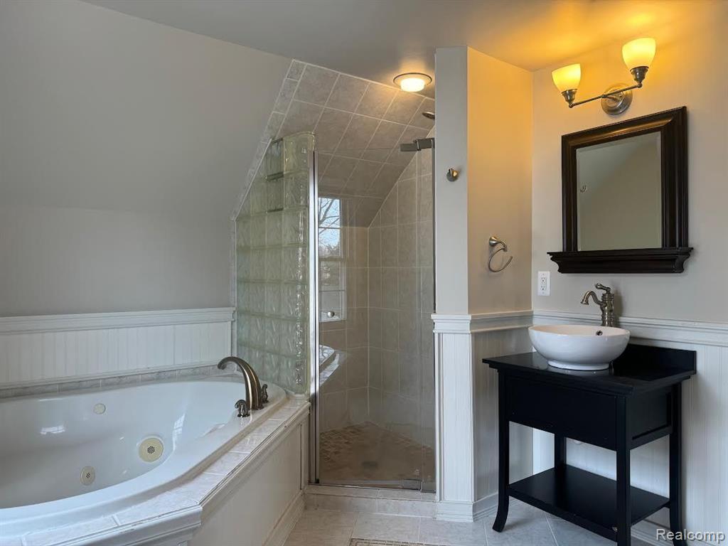 881 SIMPSON Street, Plymouth, MI 48170 — Photo 28