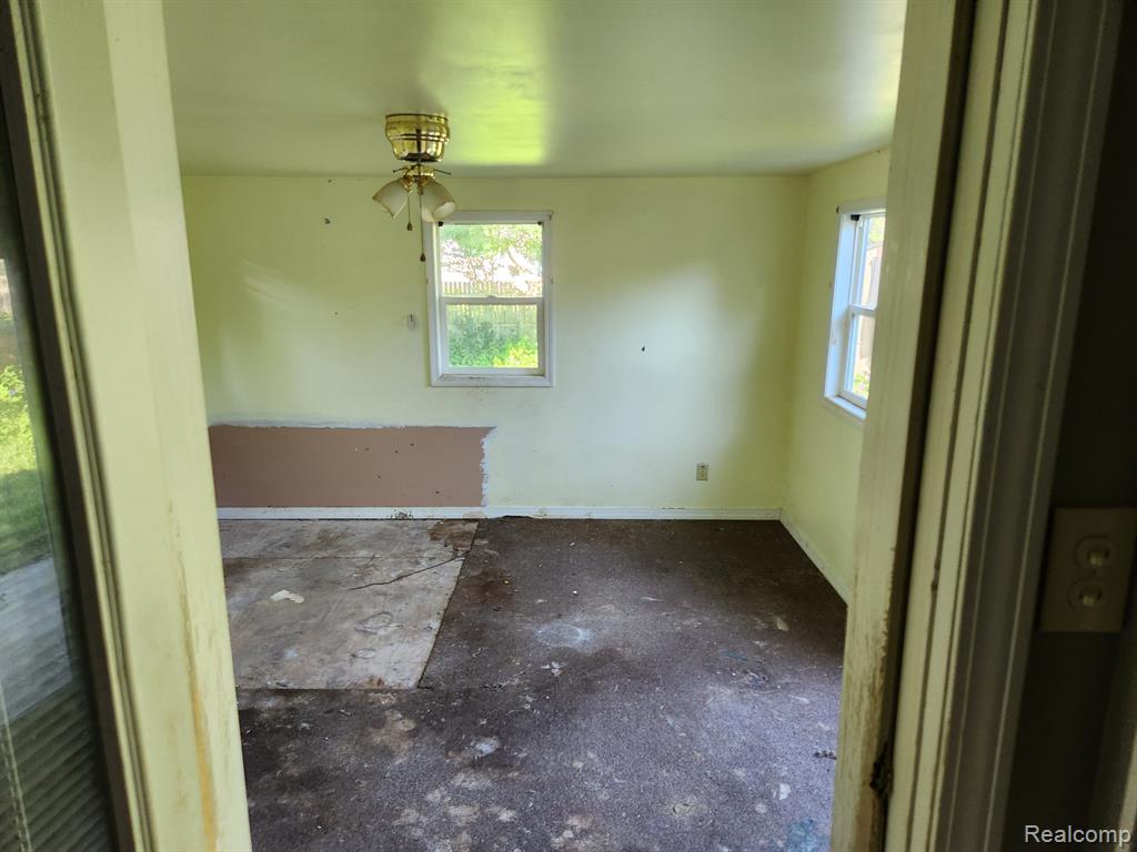 315 MCOMBER Street, Dowagiac, MI 49047 — Photo 16