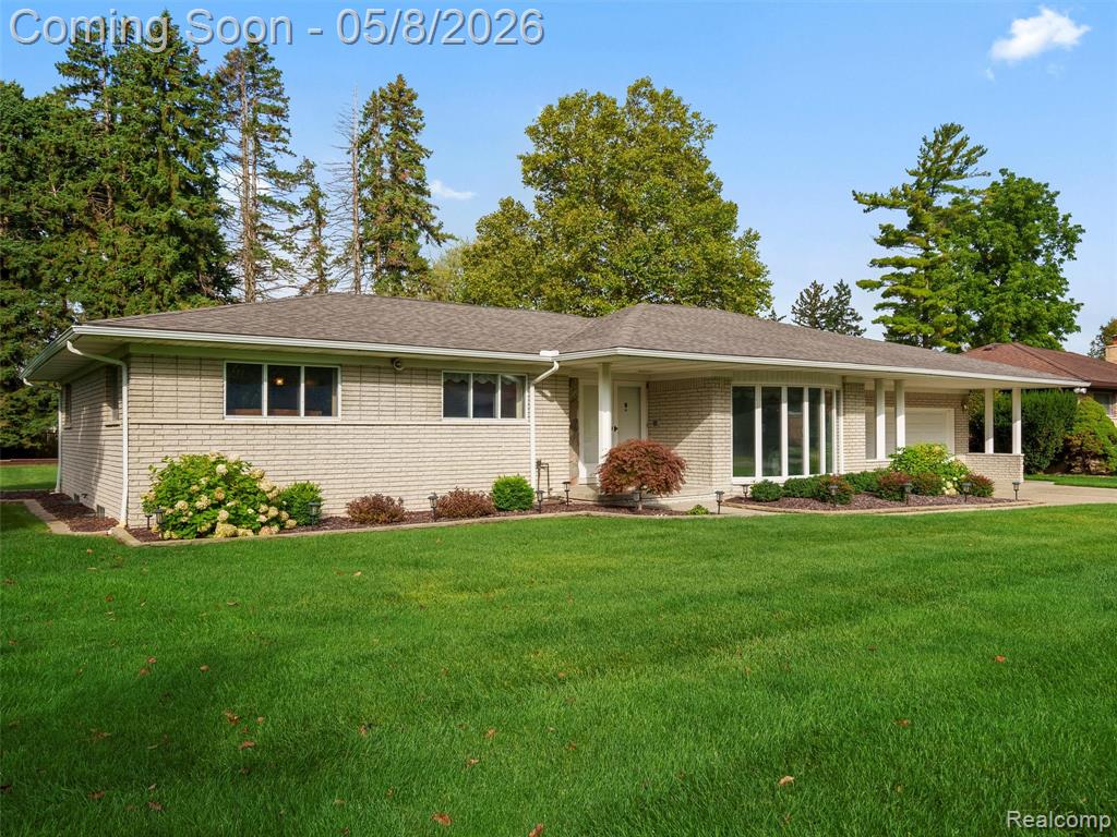 38523 Manchester Street, Clinton Twp, MI 48036 — Photo 5
