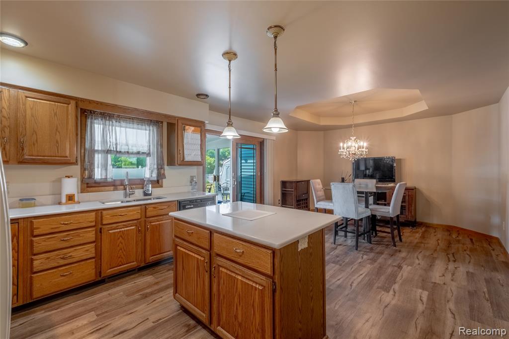5005 Cedarbrook Drive, Saginaw, MI 48603 — Photo 9