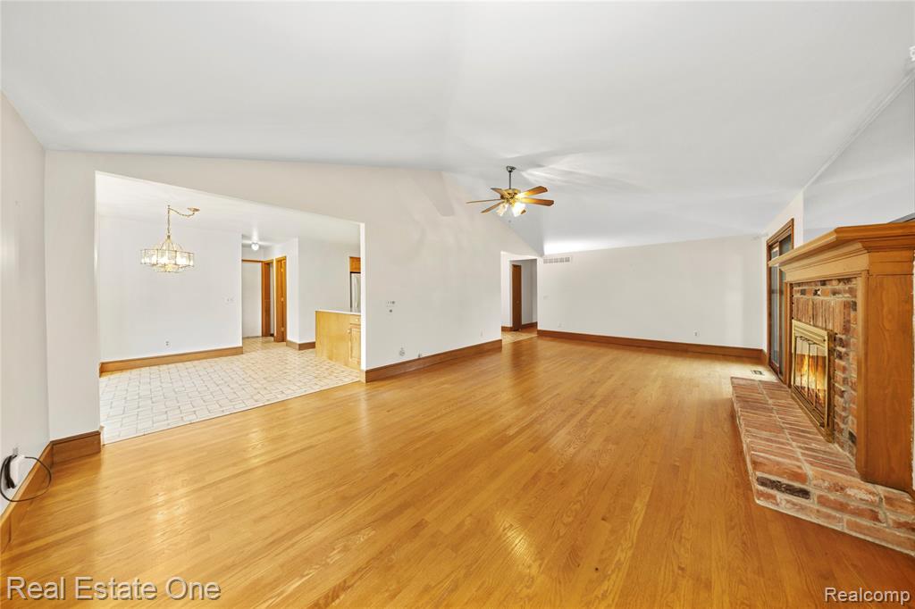 40444 La Grange Drive, Sterling Heights, MI 48313 — Photo 26