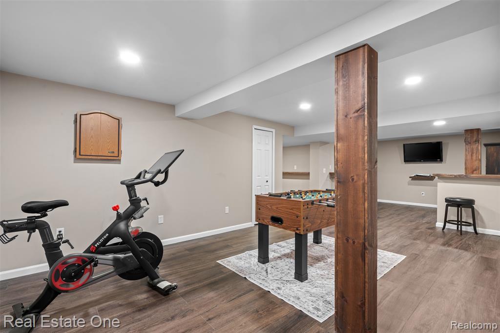 8586 Cass River Drive, Fowlerville, MI 48836 — Photo 32