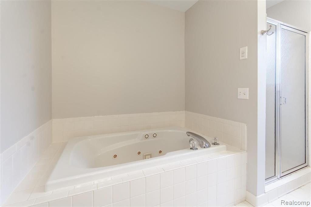 51334 W HILLS Drive, Plymouth, MI 48170 — Photo 20