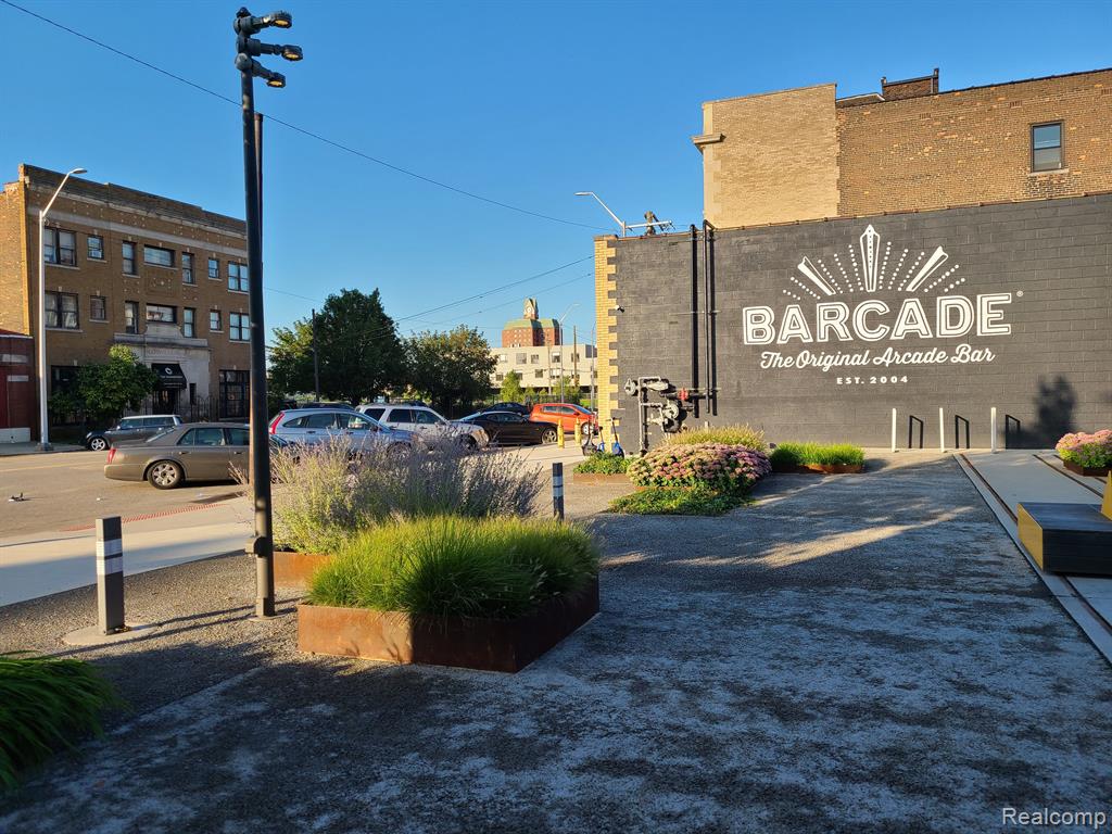 677 SELDEN Street, Detroit, MI 48201 — Photo 40