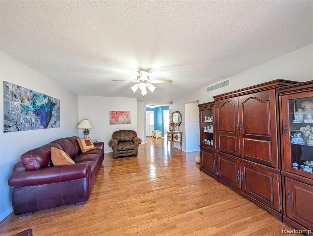 3178 Amsterdam Drive, Clio, MI 48420 — Photo 5